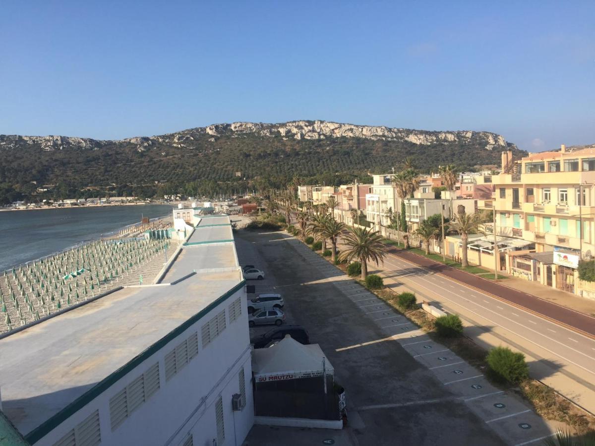 La Casetta Al Poetto Cagliari Exterior foto